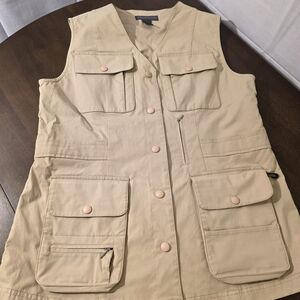 Women's Tan 15 Pocket Utility Vest For Fishing, Outdoor, Hiking Etc.
